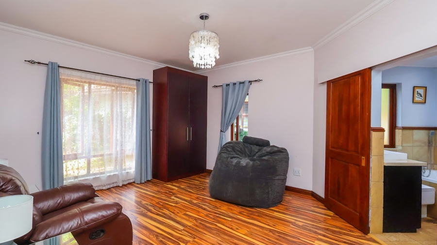 4 Bedroom Property for Sale in The Coves North West